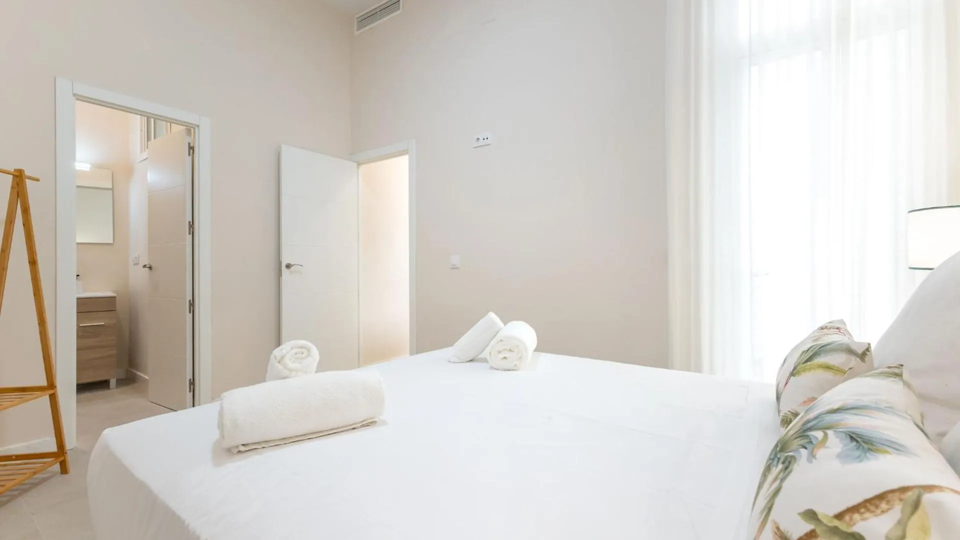 Rt41 Triana Deluxe Daire Sevilla İspanya