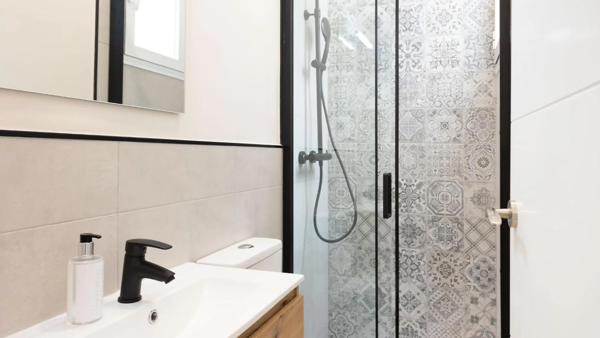 Rt41 Triana Deluxe Daire Sevilla