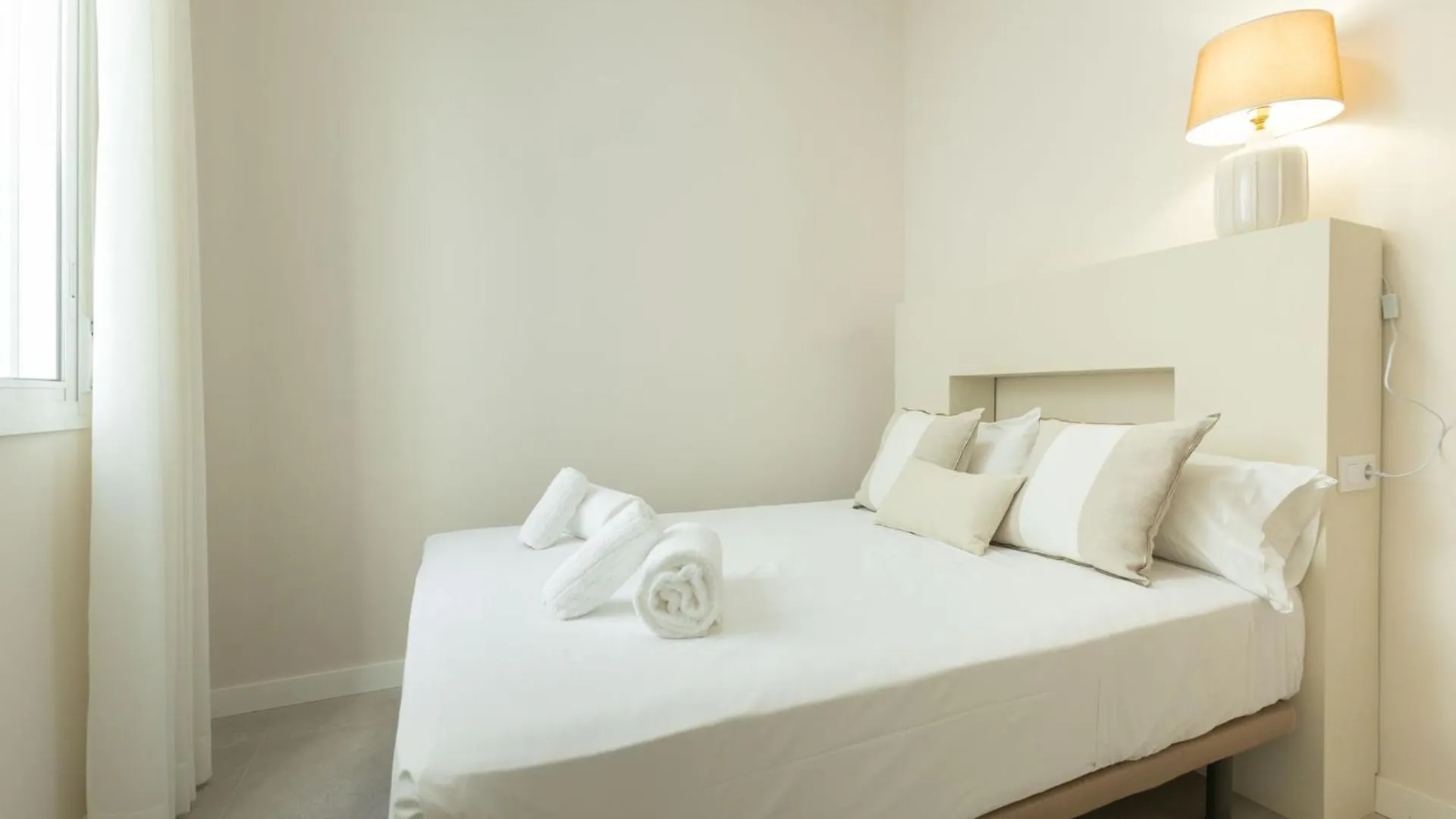 Rt41 Triana Deluxe Daire Sevilla İspanya