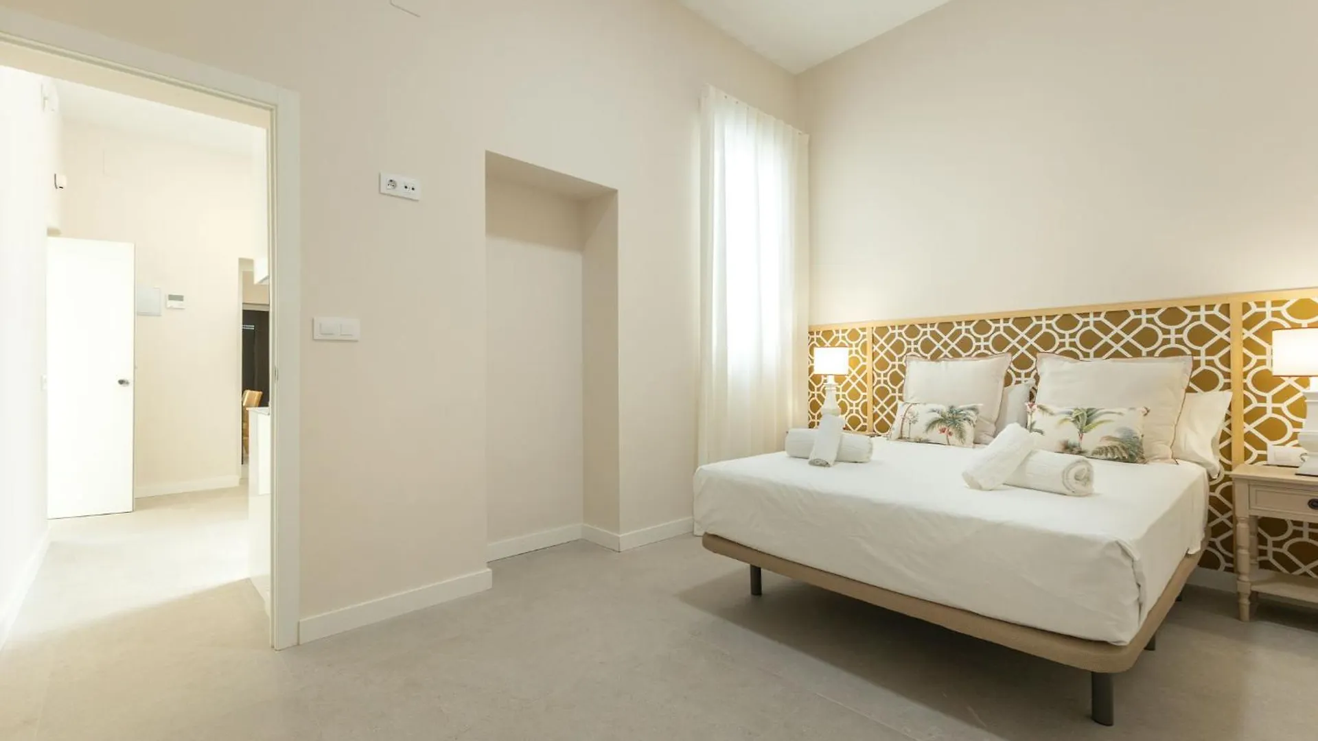 Rt41 Triana Deluxe Daire Sevilla İspanya
