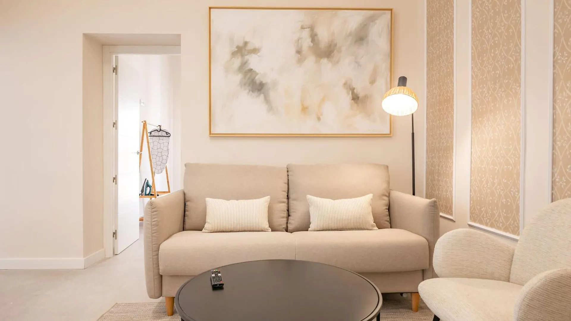 Rt41 Triana Deluxe Daire Sevilla İspanya
